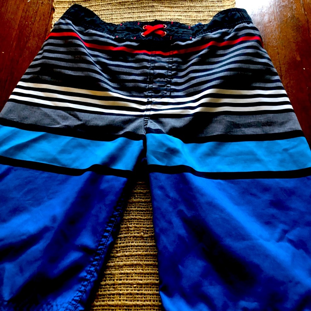 Boys XL swim trunks